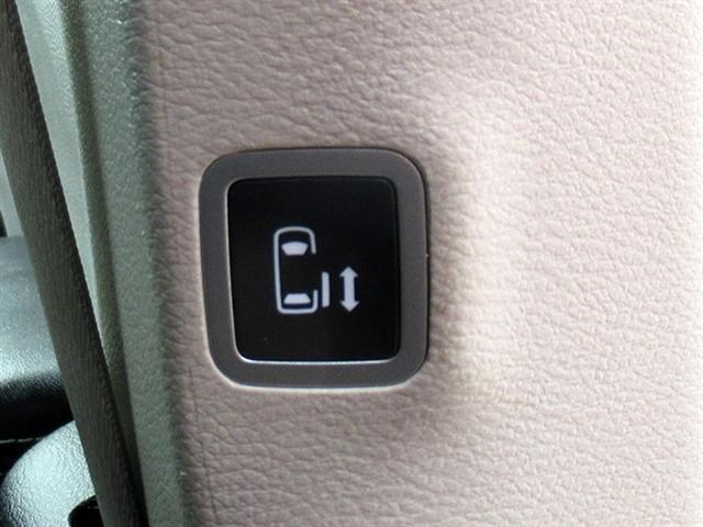 used 2022 Chrysler Pacifica car, priced at $20,900