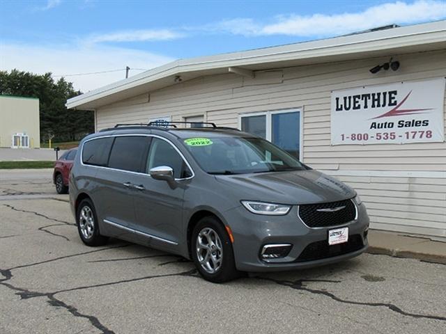 used 2022 Chrysler Pacifica car, priced at $20,900