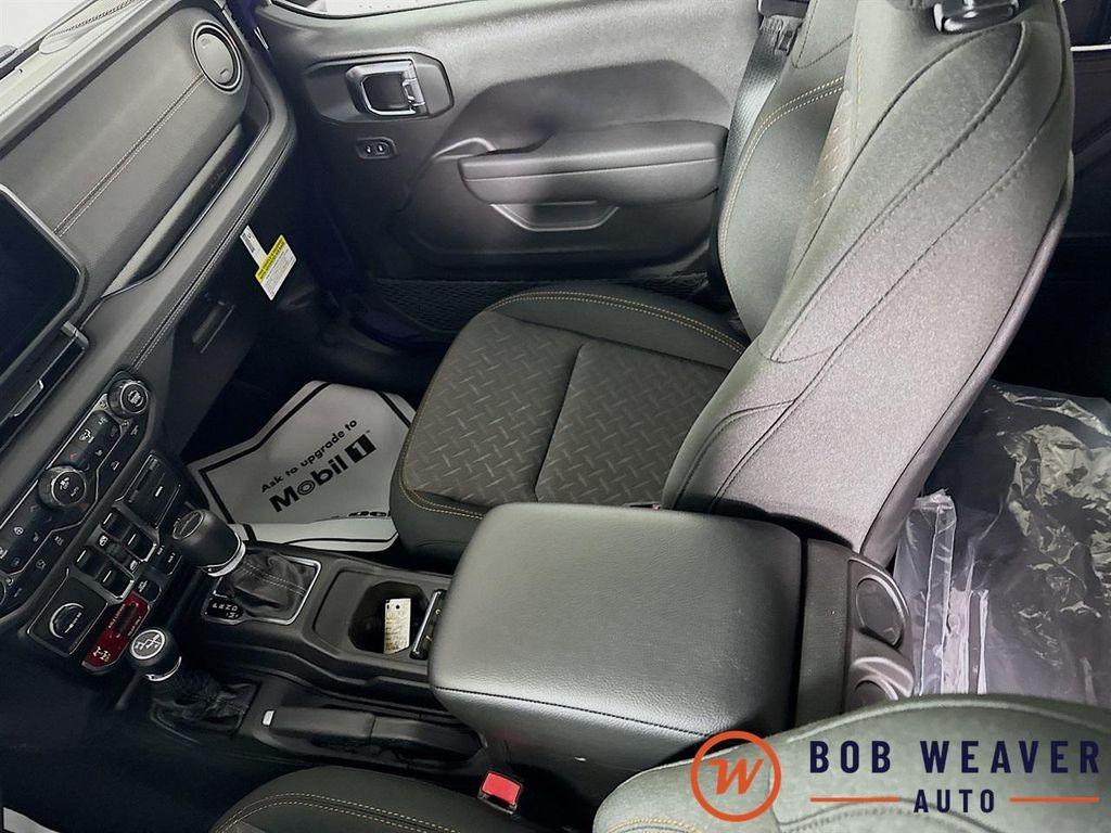 new 2026 Jeep Gladiator car, priced at $54,957