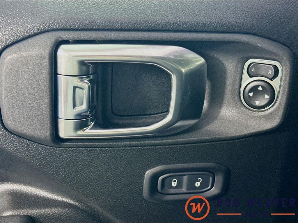 new 2026 Jeep Gladiator car, priced at $54,957