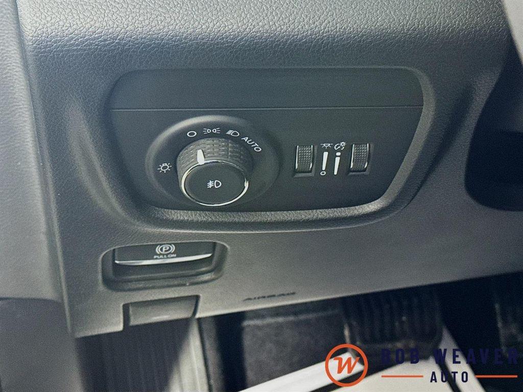 new 2026 Jeep Grand Cherokee car, priced at $50,699