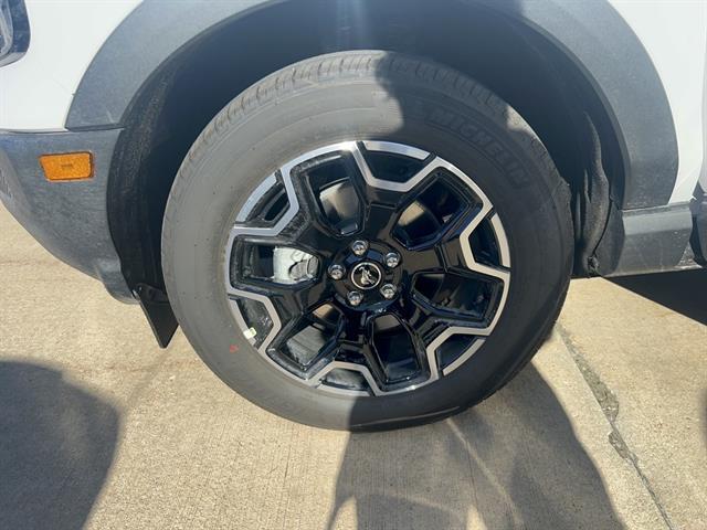 new 2025 Ford Bronco Sport car, priced at $37,859