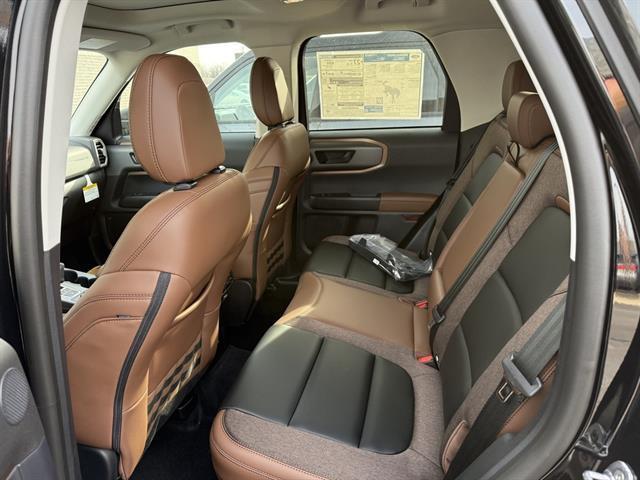 new 2025 Ford Bronco Sport car, priced at $40,945