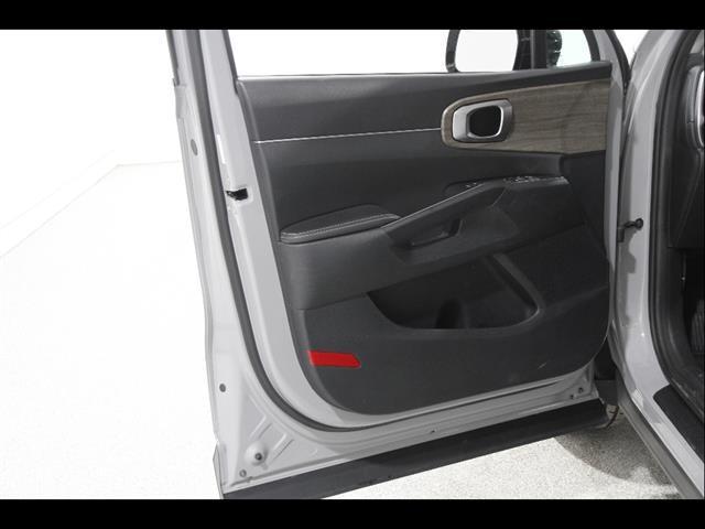 used 2022 Kia Sorento car, priced at $27,590