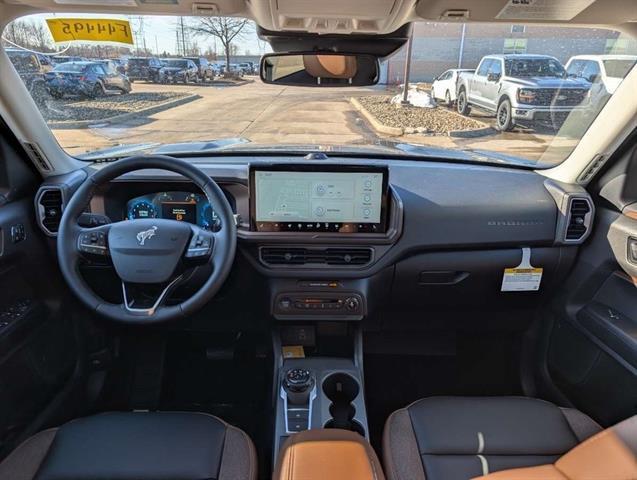 new 2025 Ford Bronco Sport car, priced at $40,945