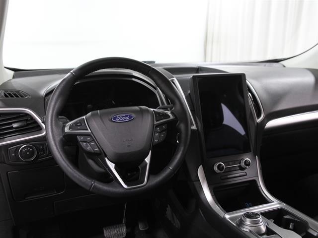 used 2022 Ford Edge car, priced at $24,990