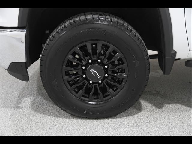 used 2024 Chevrolet Silverado 2500 car, priced at $45,490