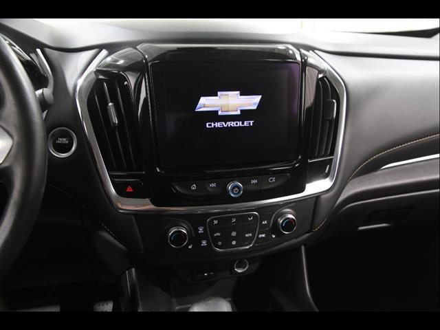 used 2021 Chevrolet Traverse car, priced at $22,990