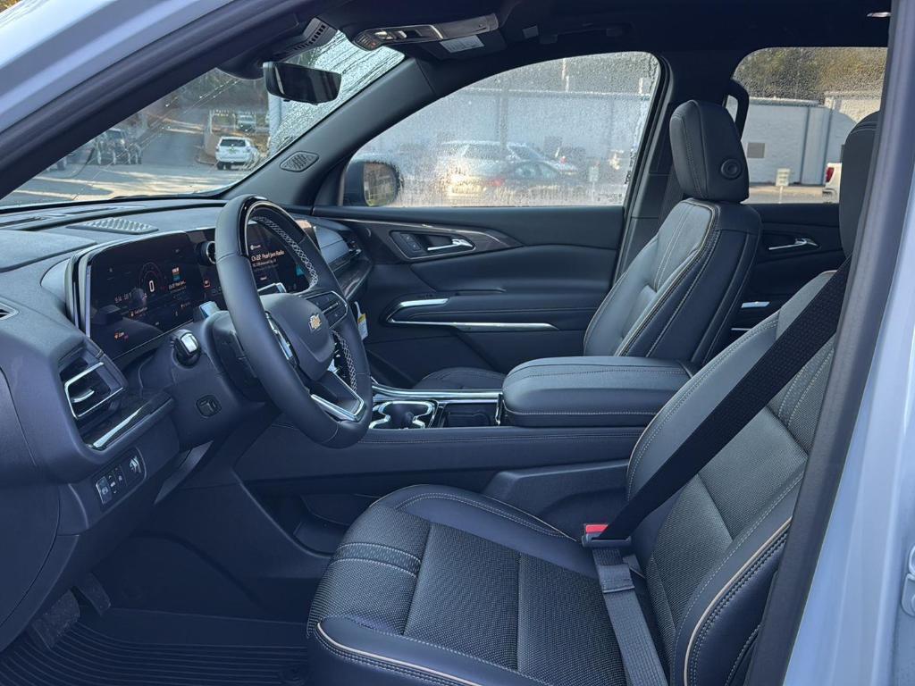 new 2026 Chevrolet Traverse car, priced at $56,999