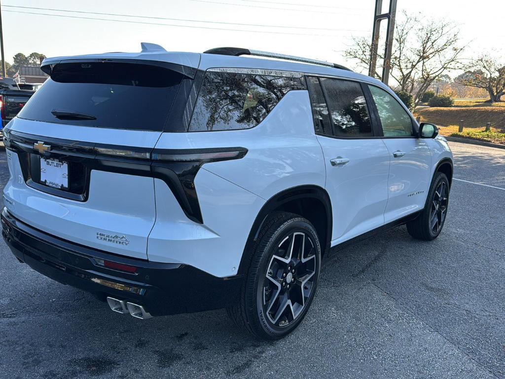 new 2026 Chevrolet Traverse car, priced at $56,999
