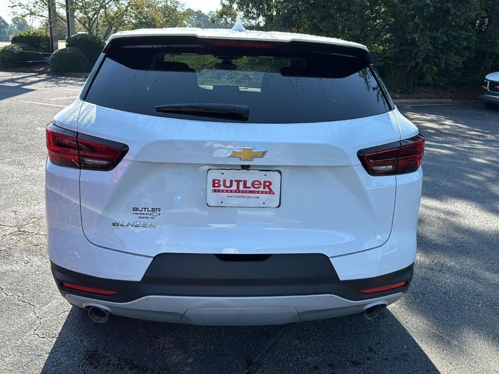 new 2025 Chevrolet Blazer car, priced at $32,780