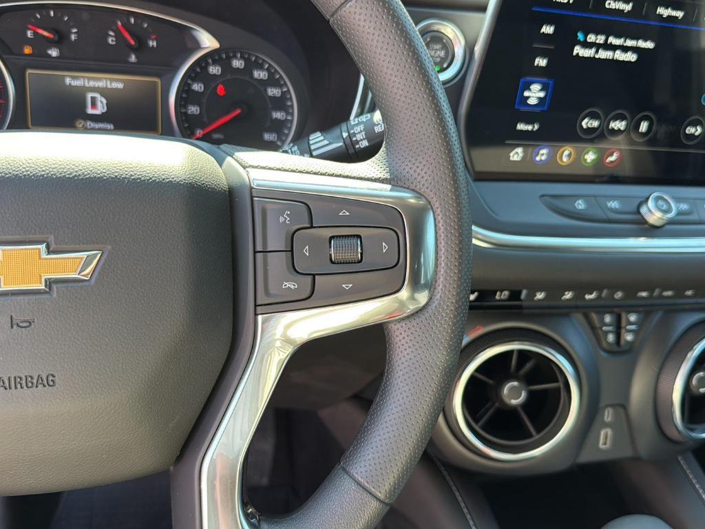 new 2025 Chevrolet Blazer car, priced at $32,780
