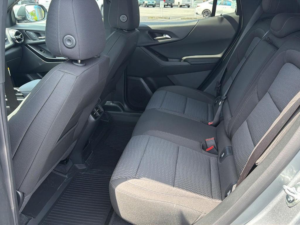 new 2026 Chevrolet Equinox car, priced at $31,160