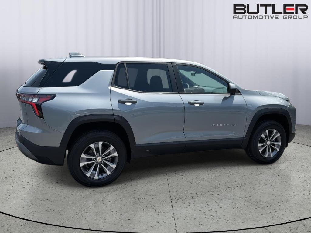 new 2026 Chevrolet Equinox car, priced at $31,160