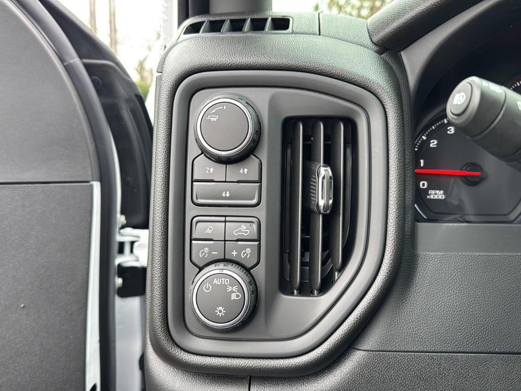 new 2026 Chevrolet Silverado 2500 car, priced at $52,999