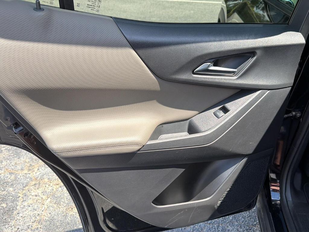 used 2025 Chevrolet Equinox car, priced at $25,998