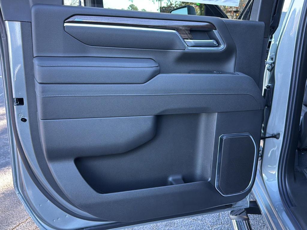 new 2026 Chevrolet Silverado 2500 car, priced at $69,286