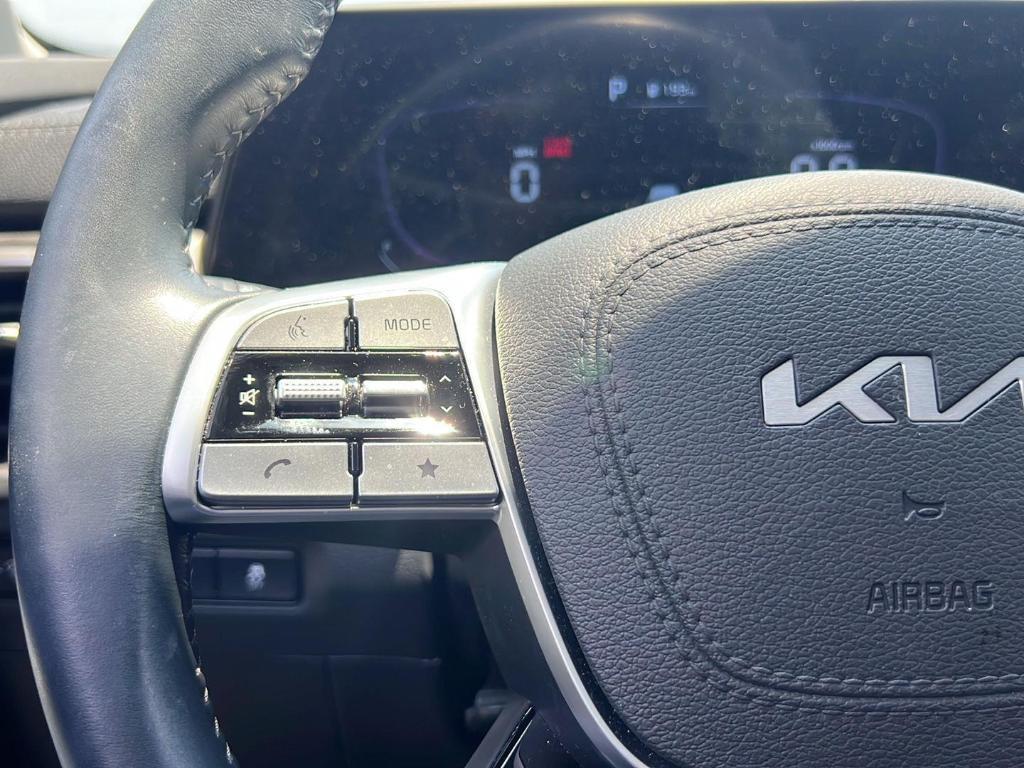 used 2025 Kia Telluride car, priced at $38,998