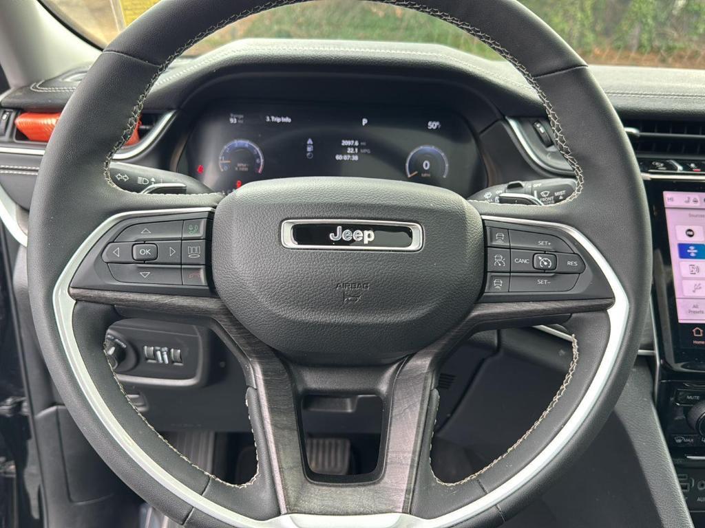 used 2024 Jeep Grand Cherokee L car, priced at $34,997