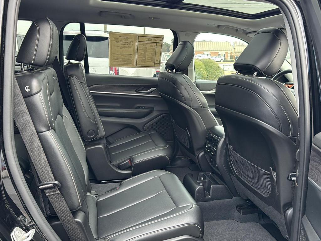 used 2024 Jeep Grand Cherokee L car, priced at $34,997