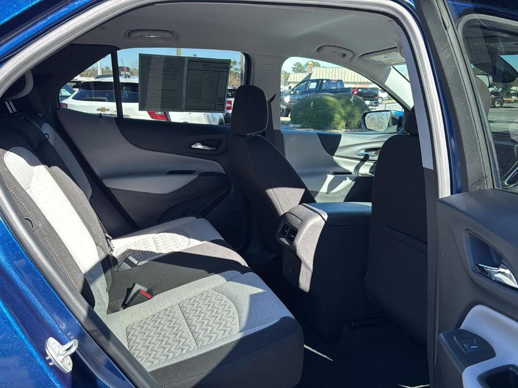 used 2022 Chevrolet Equinox car, priced at $19,999