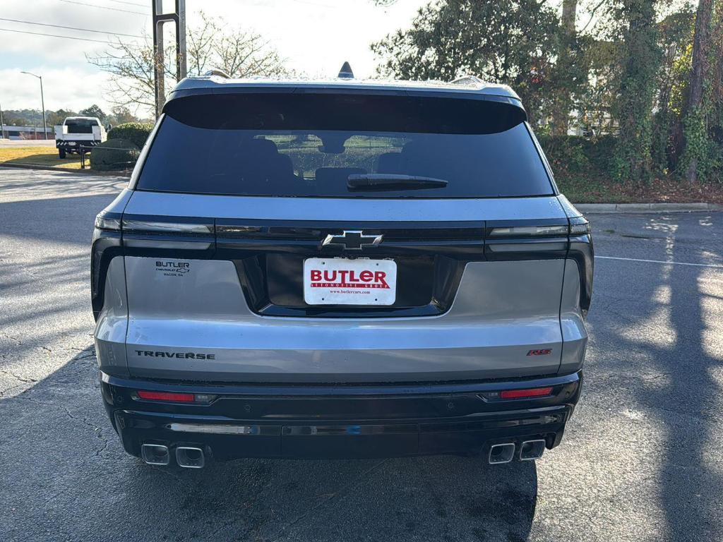 new 2026 Chevrolet Traverse car, priced at $56,335
