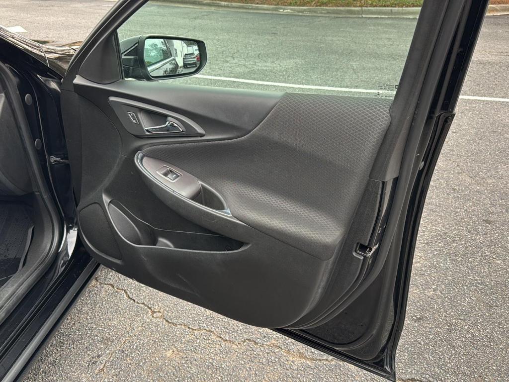 used 2019 Chevrolet Malibu car, priced at $13,999