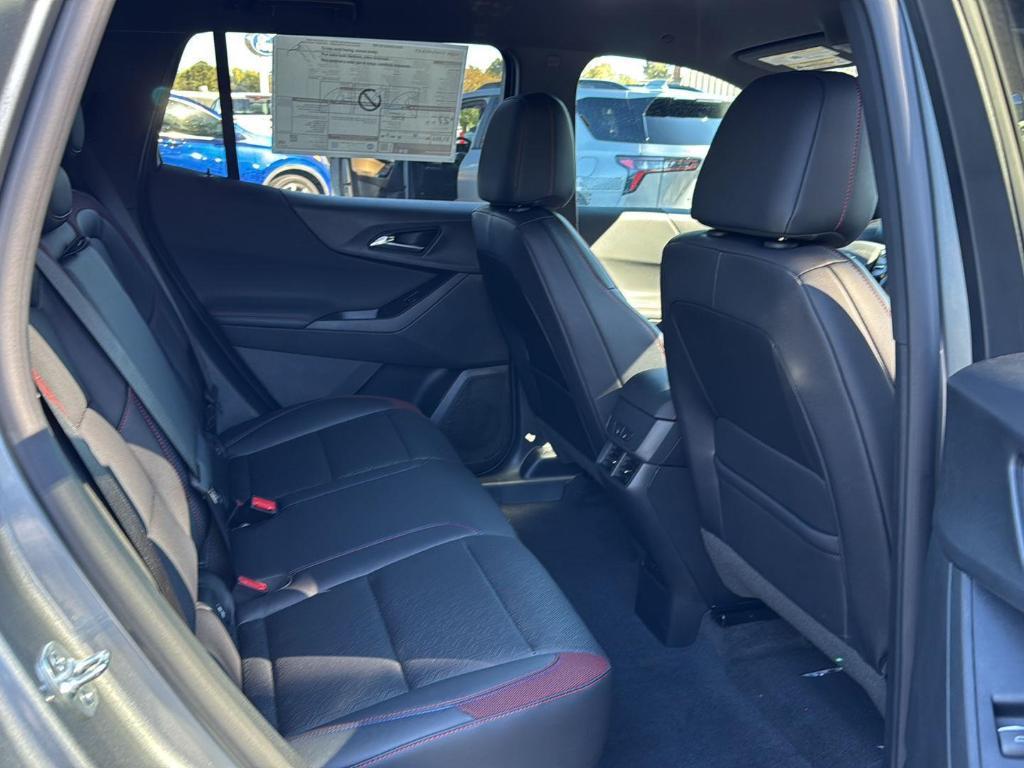 new 2026 Chevrolet Equinox car, priced at $33,185