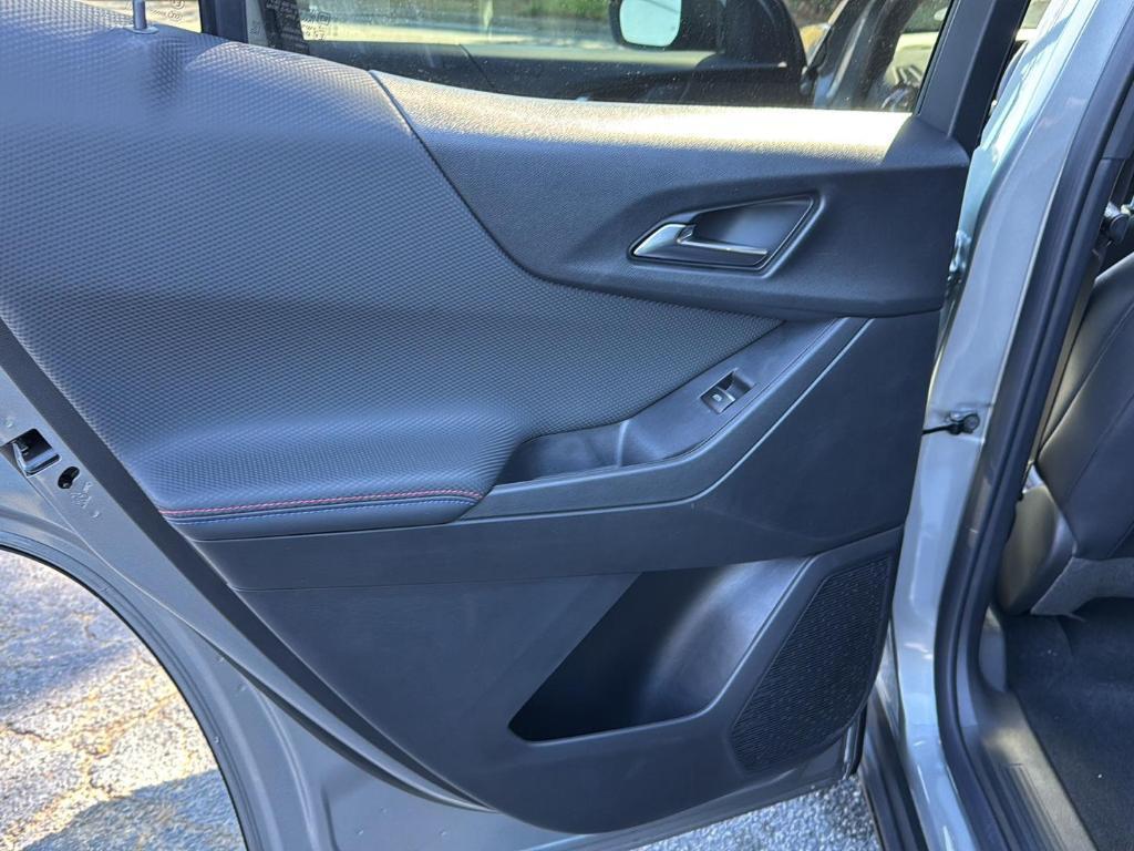 new 2026 Chevrolet Equinox car, priced at $33,185