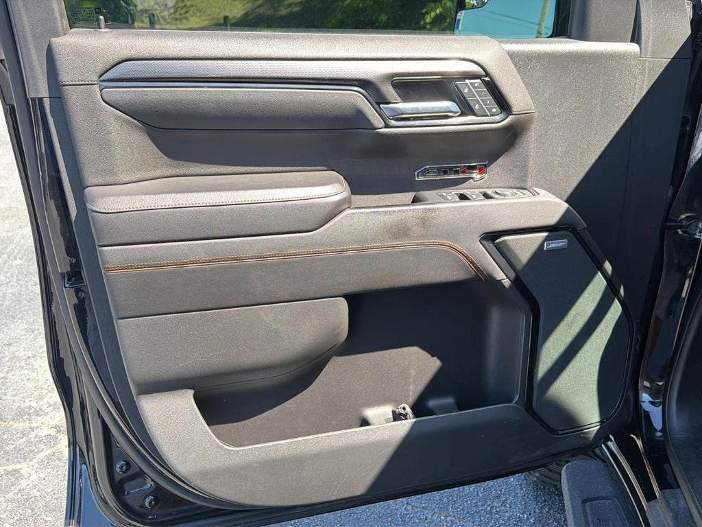 used 2022 GMC Sierra 1500 car, priced at $41,545