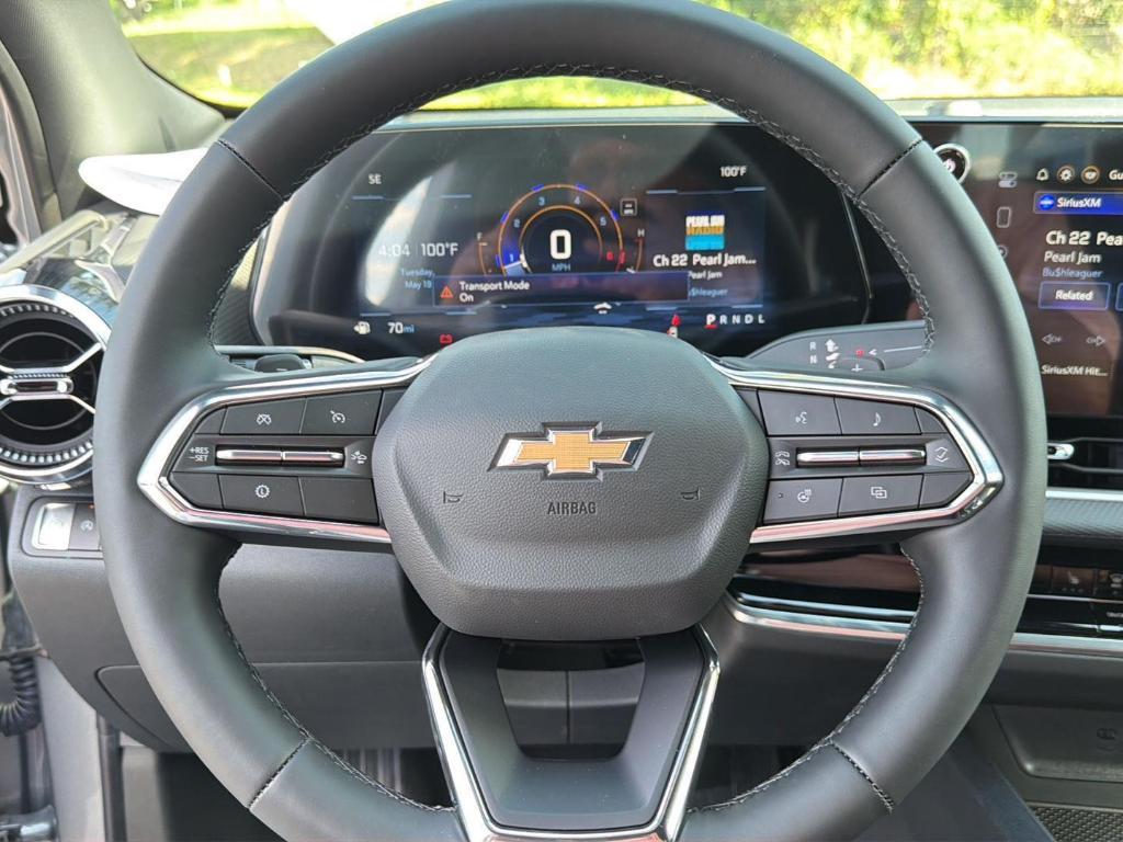 new 2026 Chevrolet Equinox car, priced at $31,780