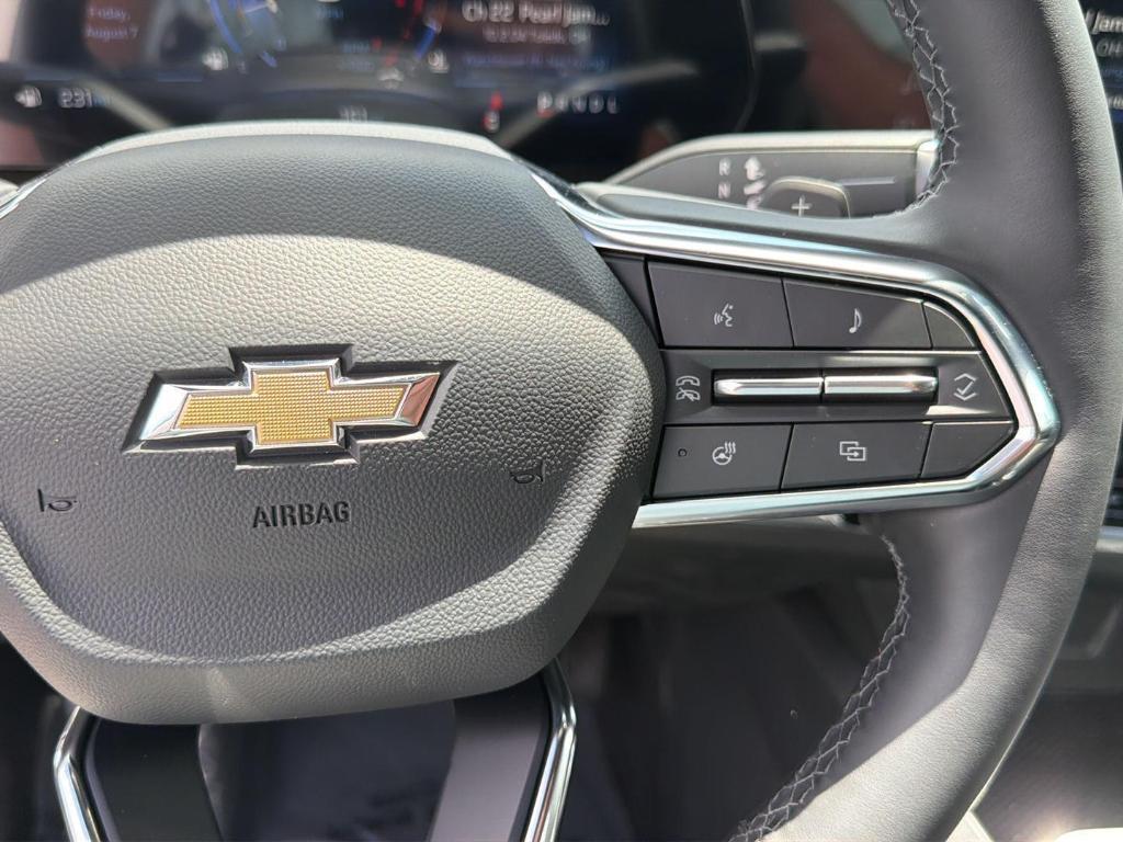 new 2026 Chevrolet Equinox car, priced at $32,511