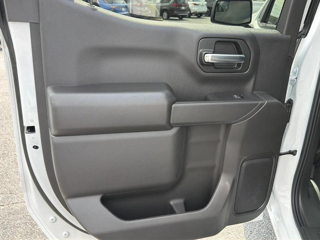 new 2026 Chevrolet Silverado 1500 car, priced at $43,305