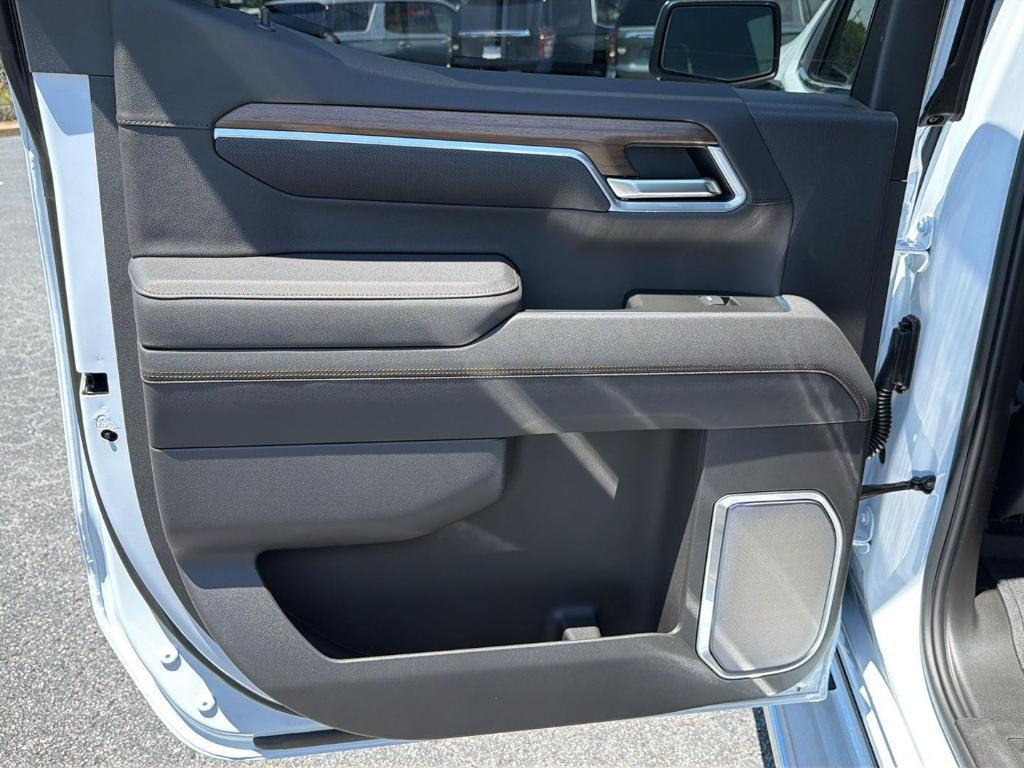 new 2026 Chevrolet Silverado 1500 car, priced at $72,770