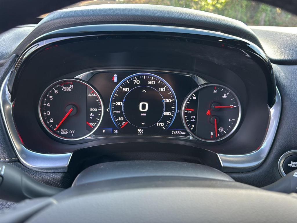 used 2022 Chevrolet Traverse car, priced at $29,999