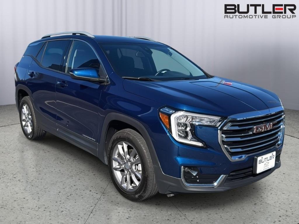 used 2023 GMC Terrain car, priced at $22,991