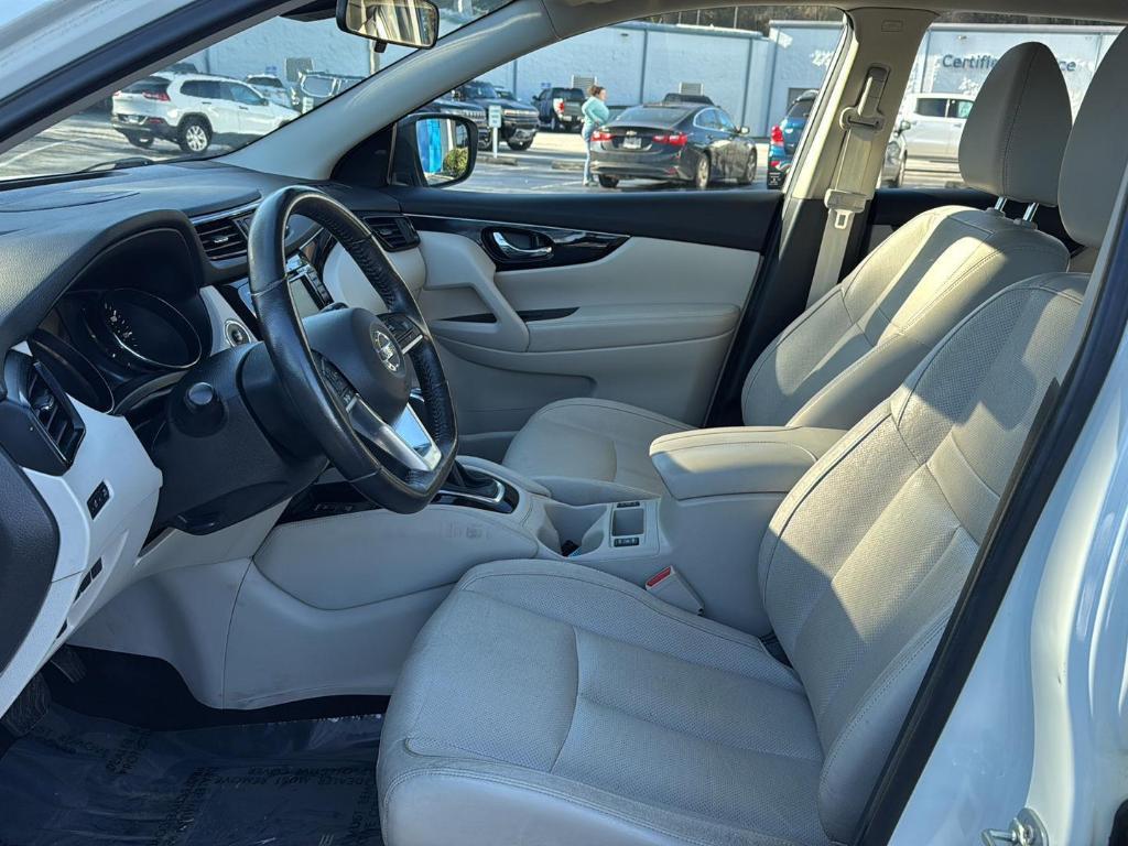 used 2019 Nissan Rogue Sport car, priced at $18,369