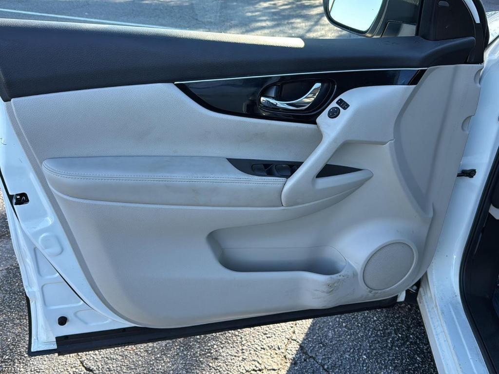 used 2019 Nissan Rogue Sport car, priced at $18,369