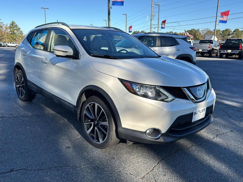 used 2019 Nissan Rogue Sport car, priced at $18,369
