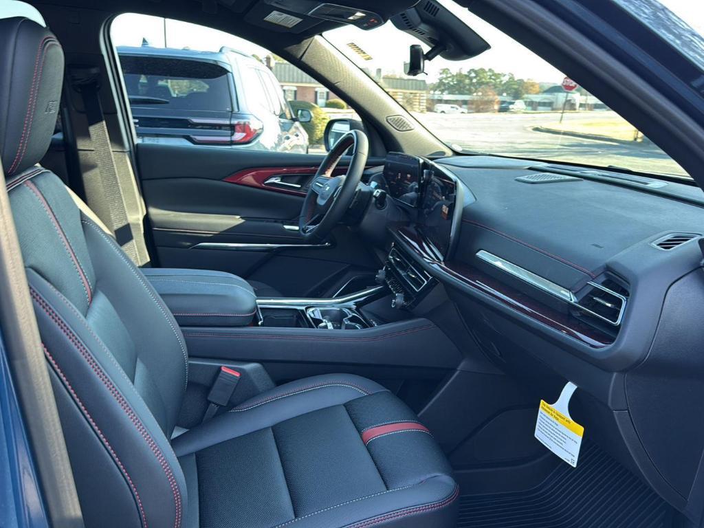 new 2026 Chevrolet Traverse car, priced at $57,760