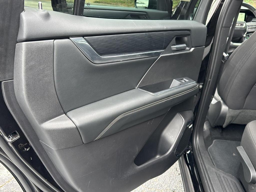 used 2025 GMC Acadia car, priced at $32,588