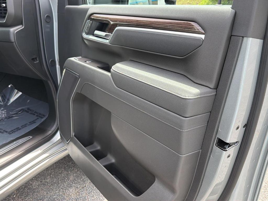new 2026 Chevrolet Silverado 2500 car, priced at $78,175