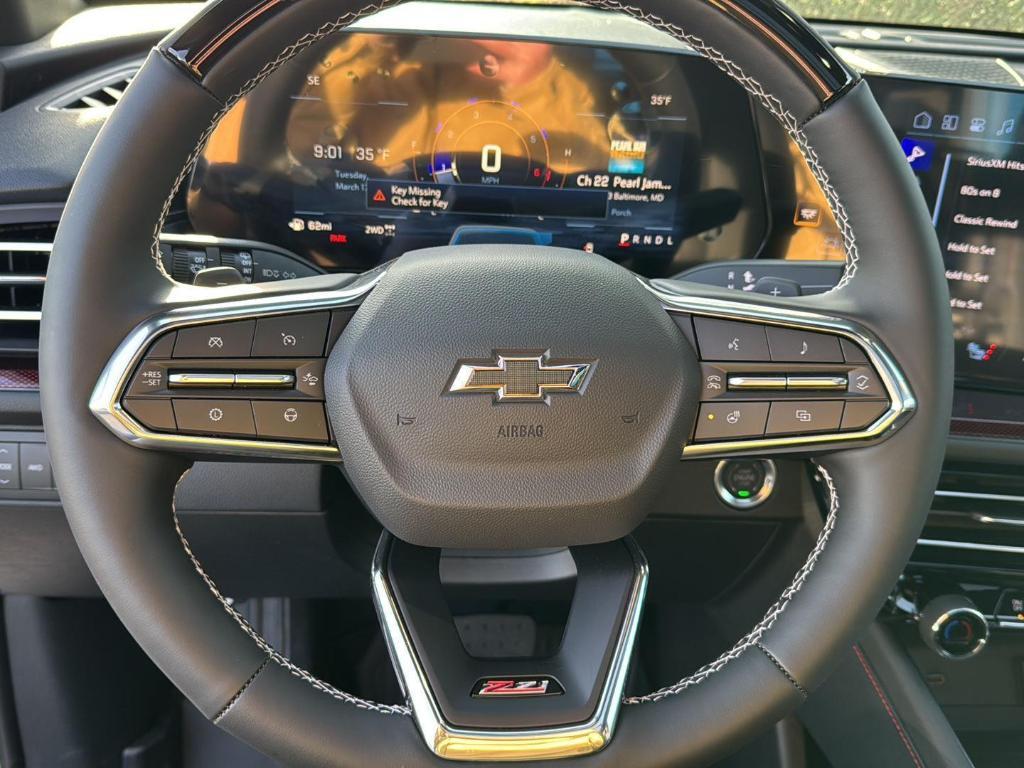 new 2026 Chevrolet Traverse car, priced at $56,015