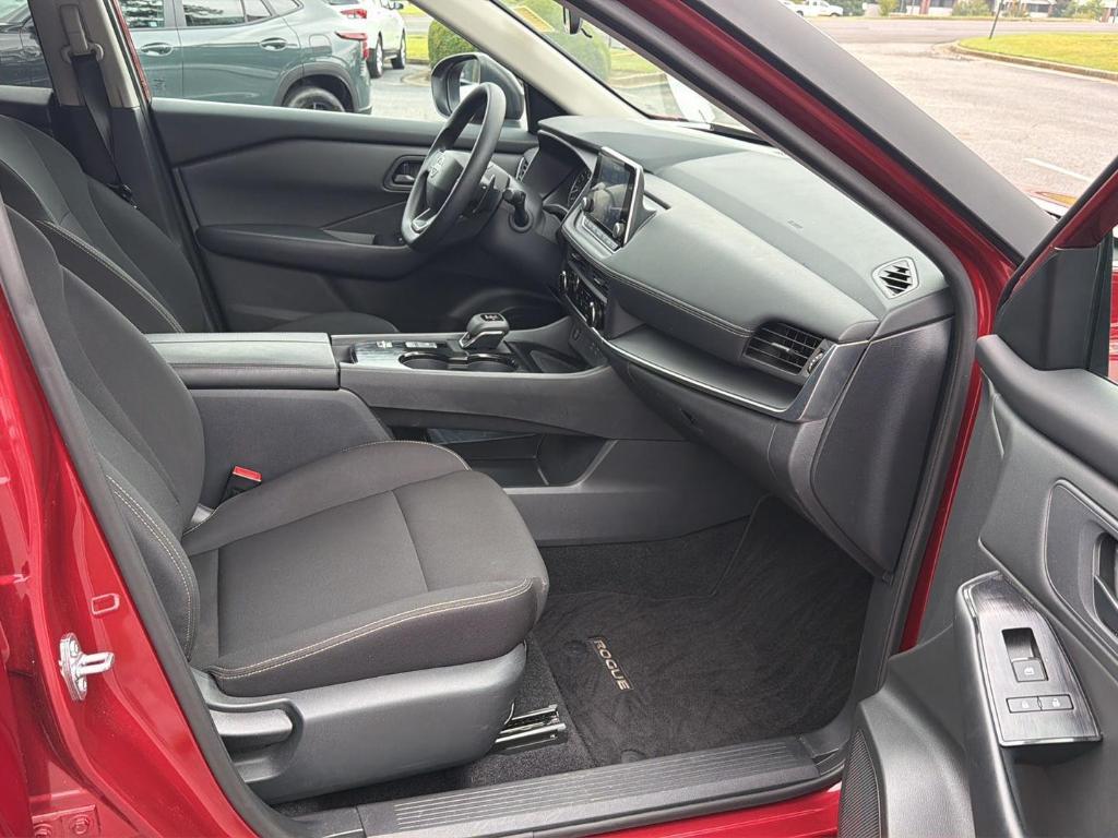 used 2025 Nissan Rogue car, priced at $24,595