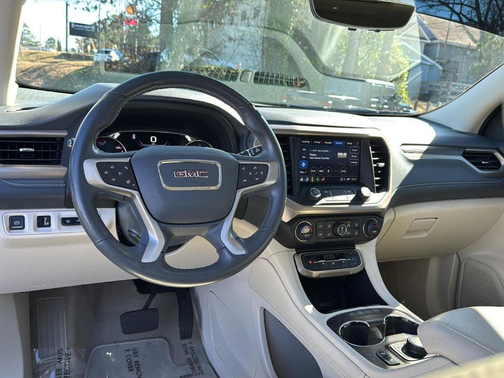 used 2022 GMC Acadia car, priced at $33,999