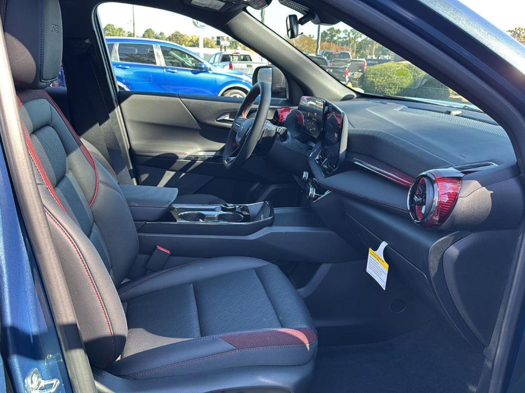 new 2026 Chevrolet Equinox car, priced at $33,185