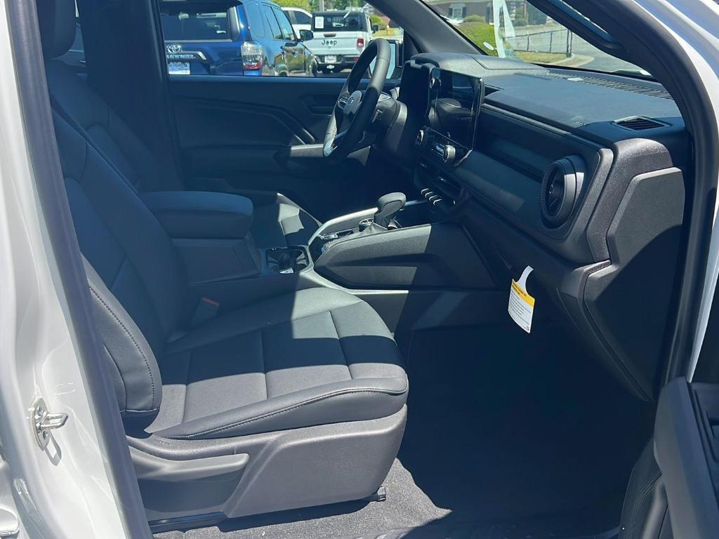 new 2026 Chevrolet Colorado car, priced at $43,981