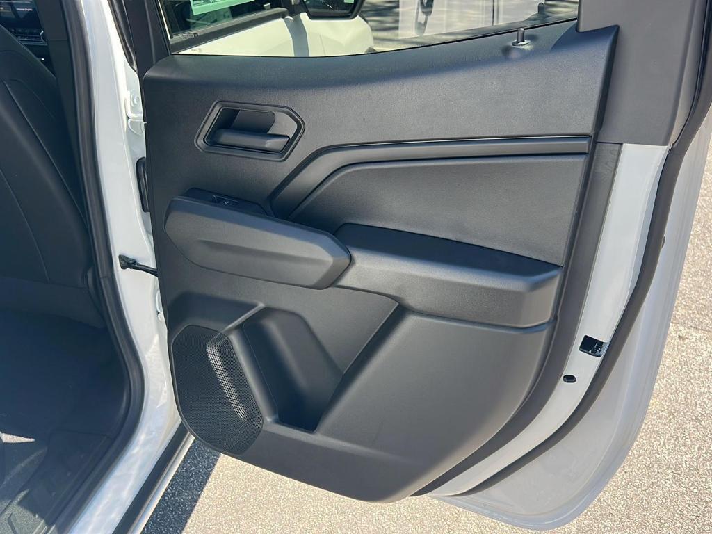 new 2026 Chevrolet Colorado car, priced at $43,981