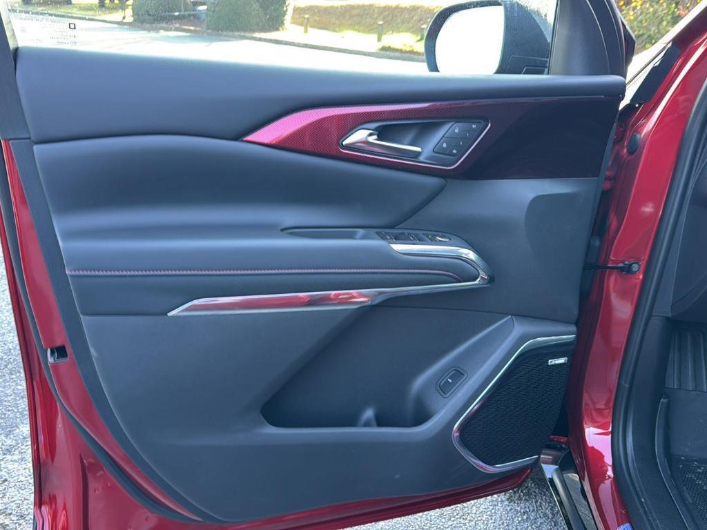 new 2026 Chevrolet Traverse car, priced at $57,255