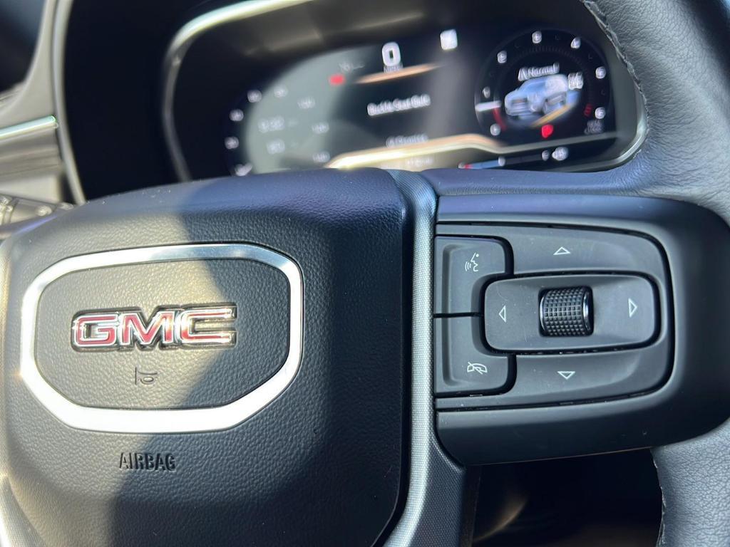 used 2022 GMC Yukon car, priced at $43,450